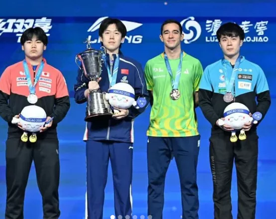 Sora Matsushima podium