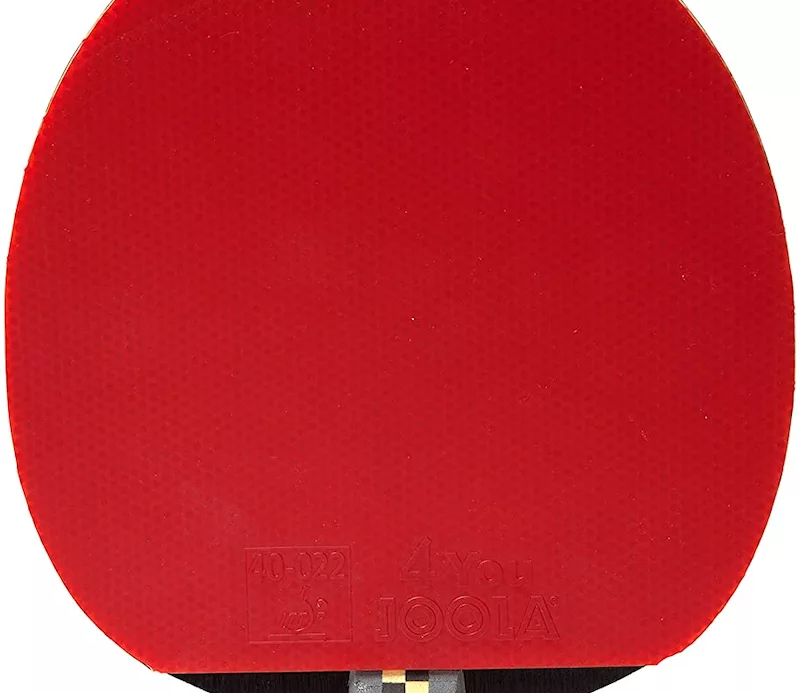Un revêtement backside, la plaque la plus répandue au tennis de table